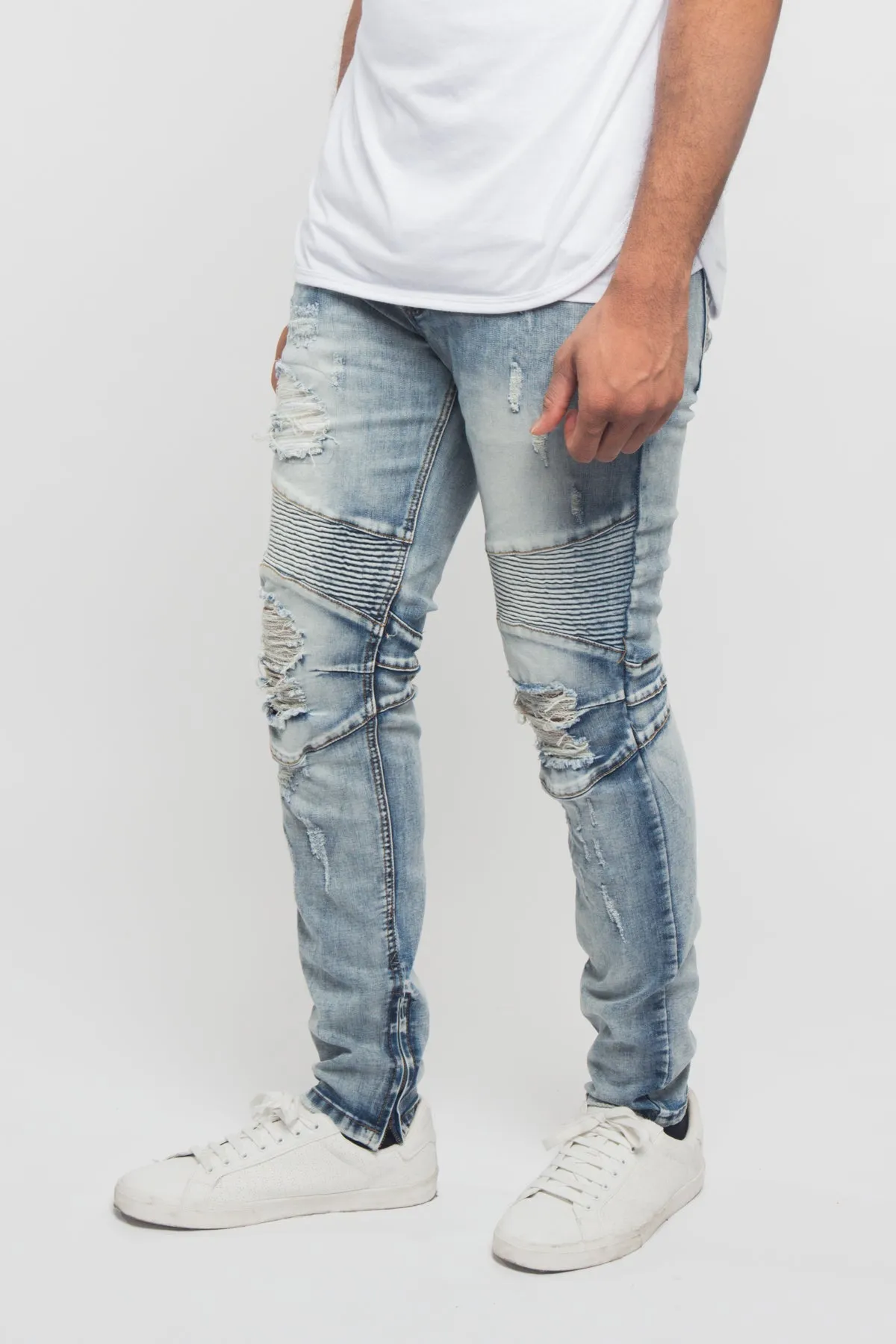 Distressed Scrunched Skinny Jeans