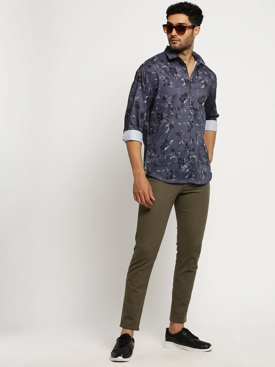 Men Grey Spread Collar Floral Shirt