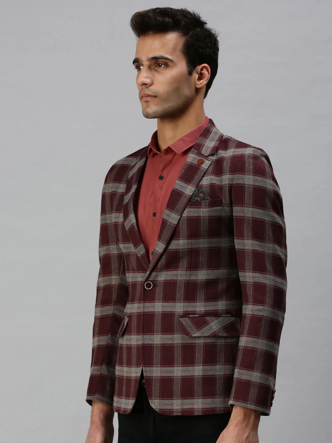 Men's Checked Maroon Single Breasted Blazer