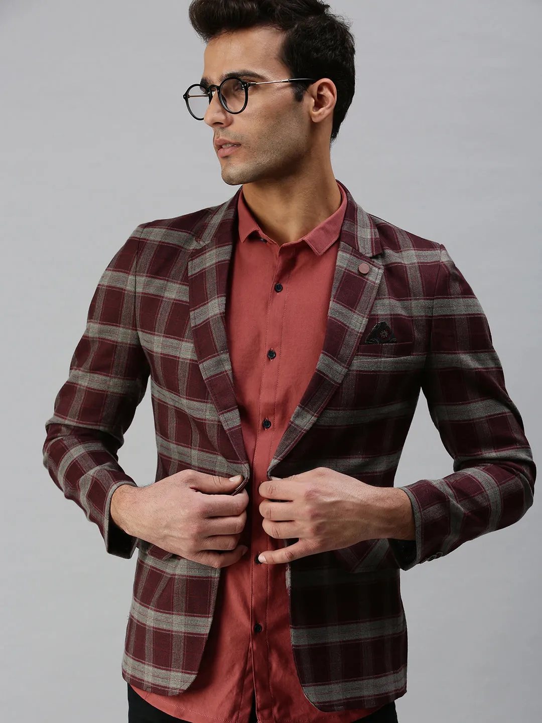 Men's Checked Maroon Single Breasted Blazer